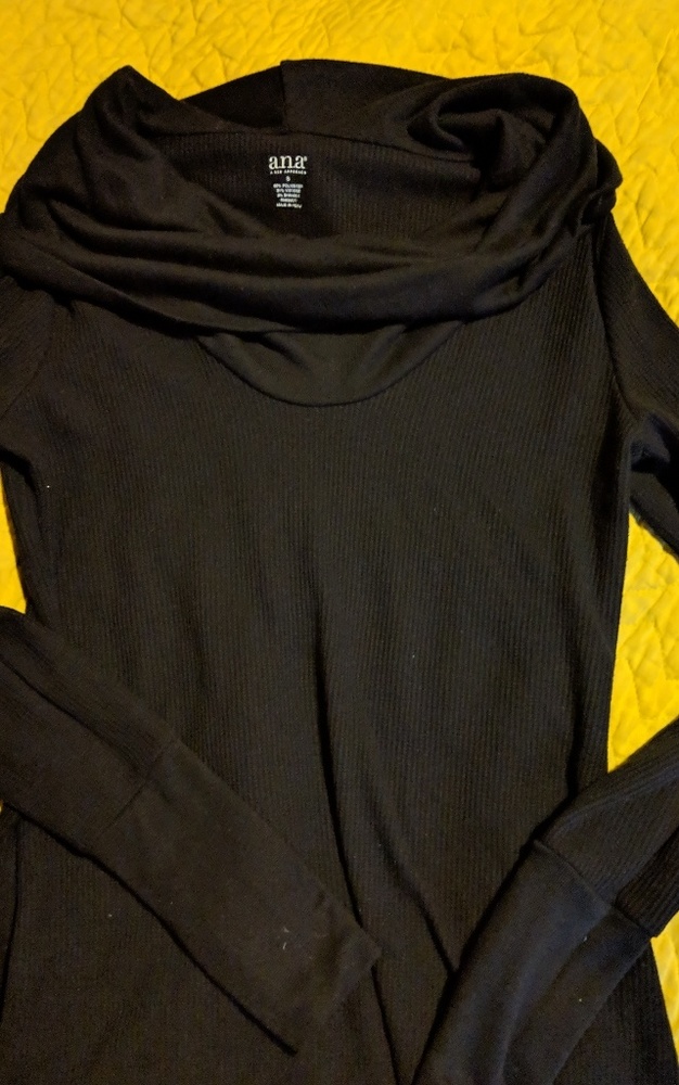 Crowl neck top